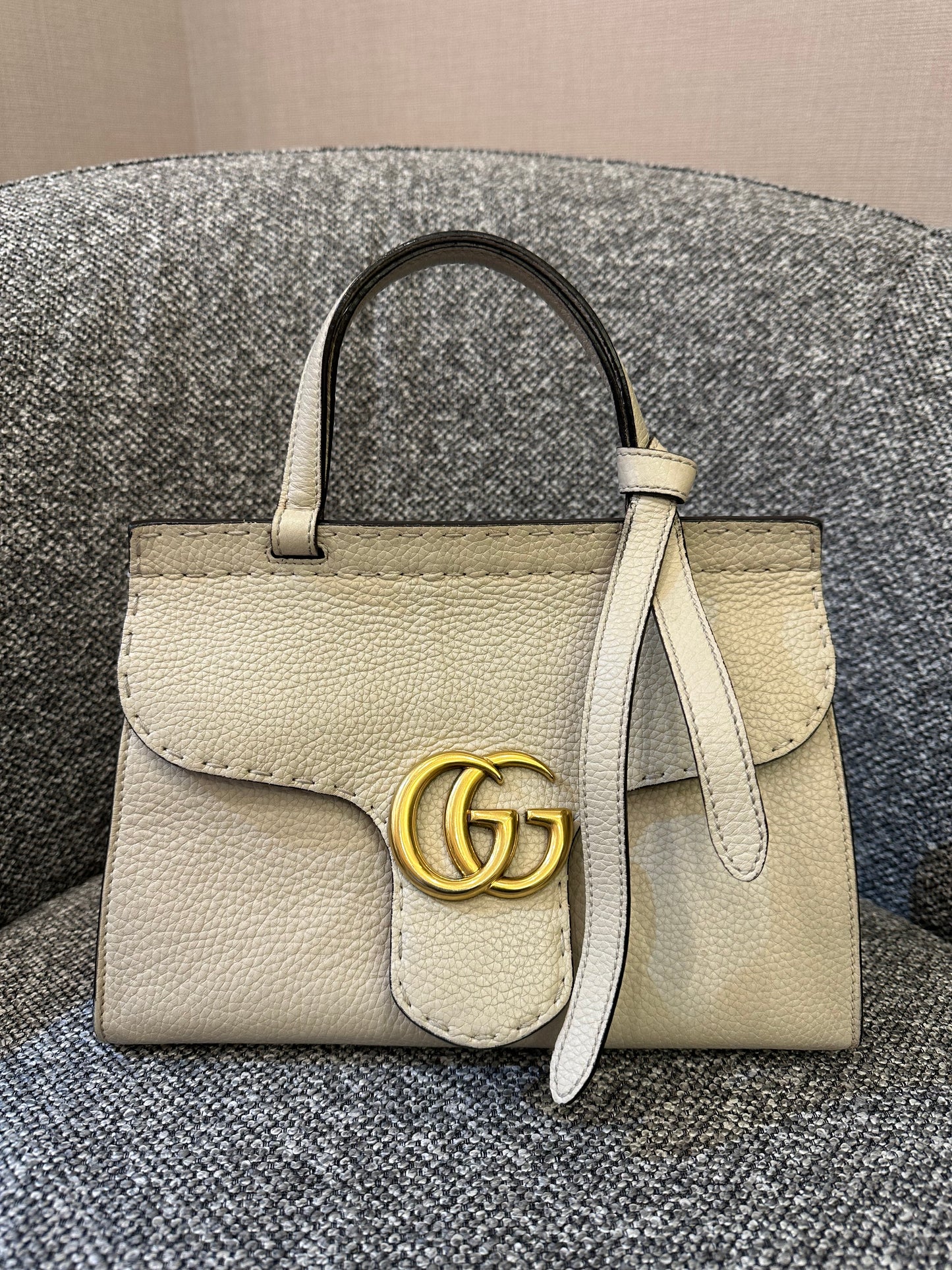 Gucci GG Marmont MIni Top Handle Bag in White