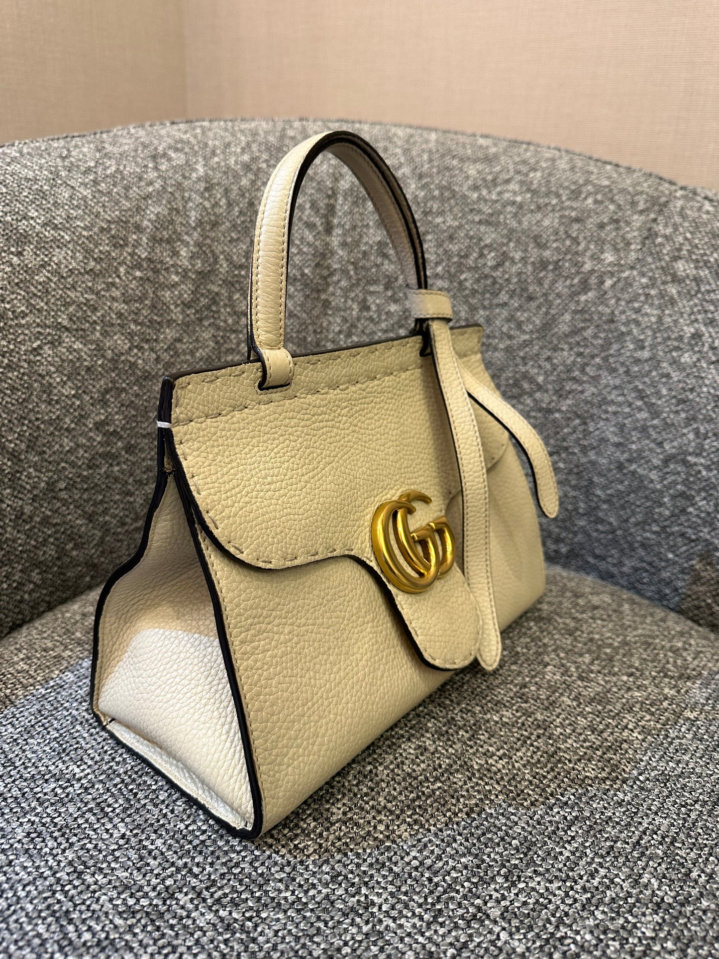 Gucci GG Marmont MIni Top Handle Bag in White