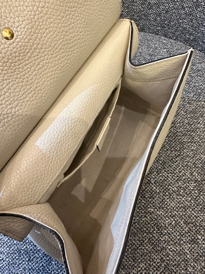 Gucci GG Marmont MIni Top Handle Bag in White