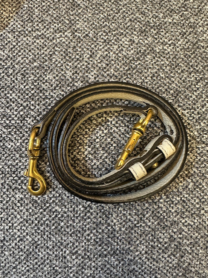 Gucci GG Marmont MIni Top Handle Bag in White