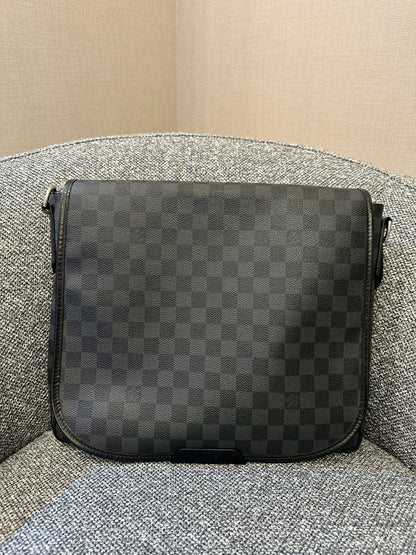 Louis Vuitton Damier Graphite Daniel Messenger Bag