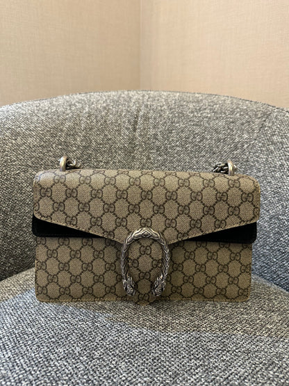 Gucci Dionysus Shoulder Bag