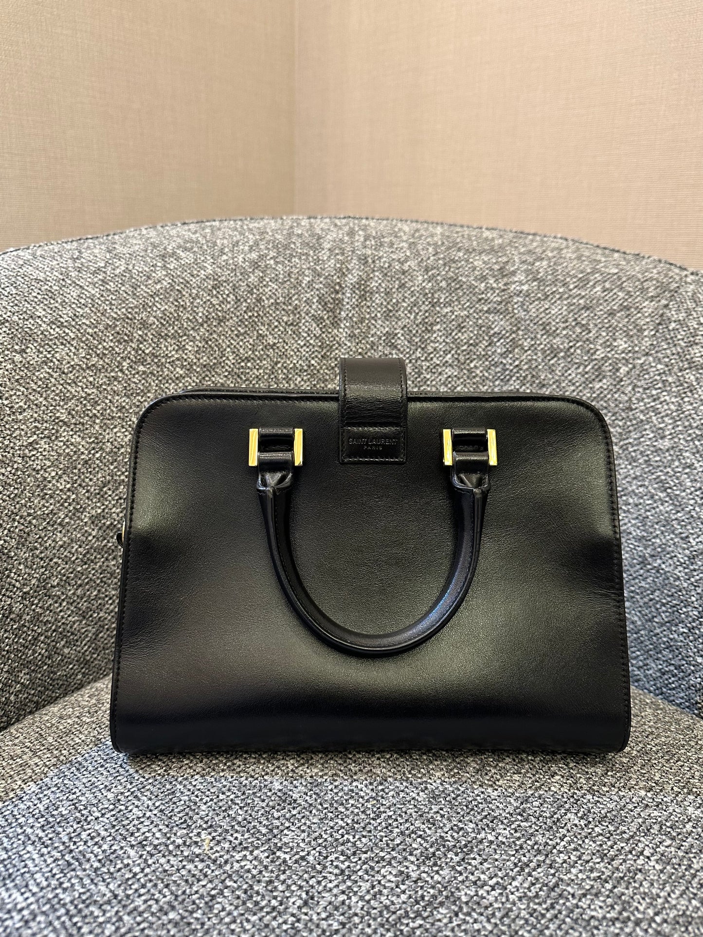 Yves Saint Laurent Baby Cabas in Black Leather