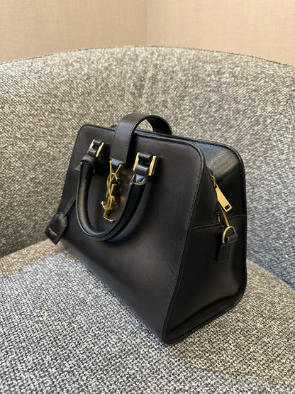 Yves Saint Laurent Baby Cabas in Black Leather