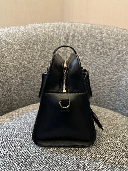 Yves Saint Laurent Baby Cabas in Black Leather