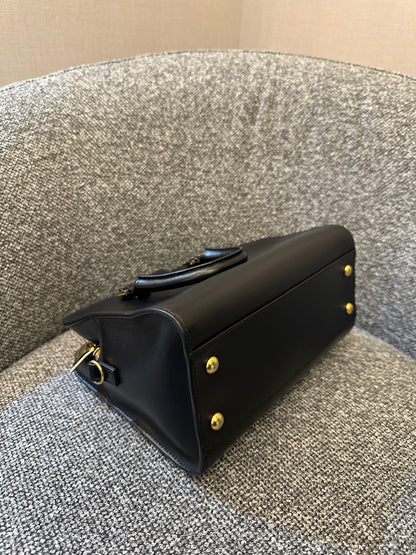 Yves Saint Laurent Baby Cabas in Black Leather