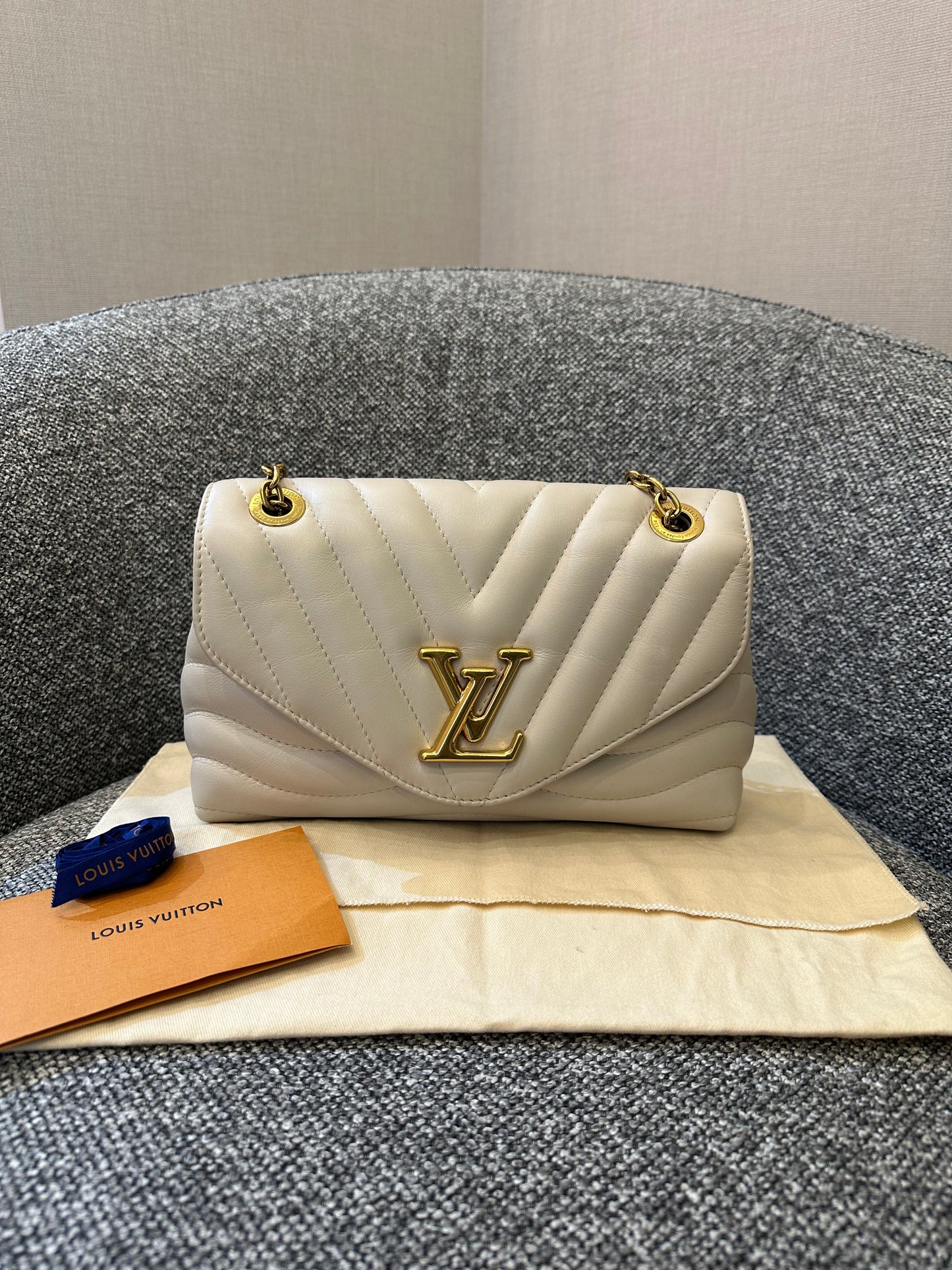 Louis Vuitton New Wave MM Chain Bag in Ivory Quilted Calfskin Leather