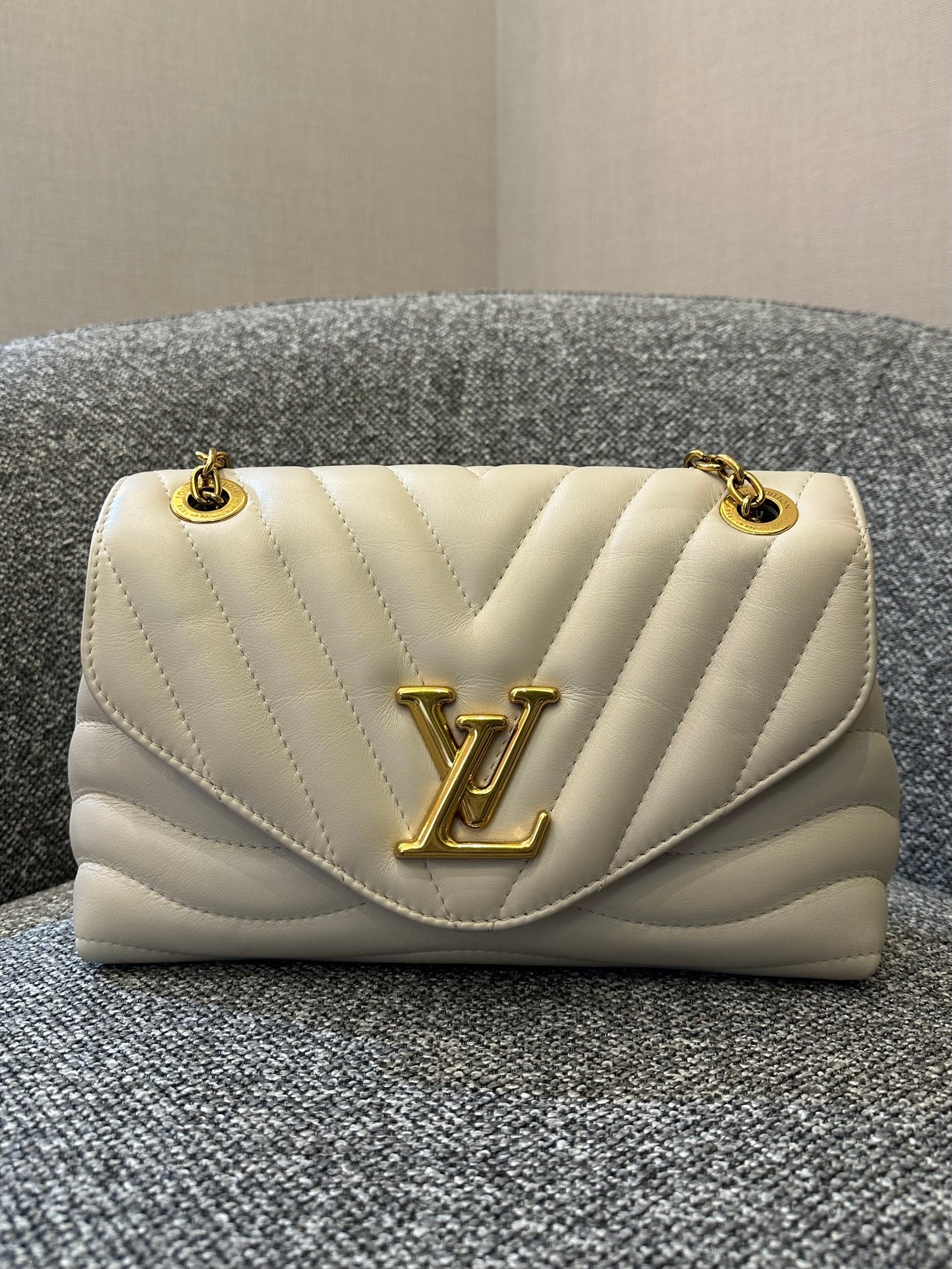 Louis Vuitton New Wave MM Chain Bag in Ivory Quilted Calfskin Leather