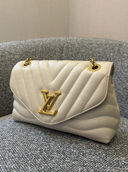Louis Vuitton New Wave MM Chain Bag in Ivory Quilted Calfskin Leather