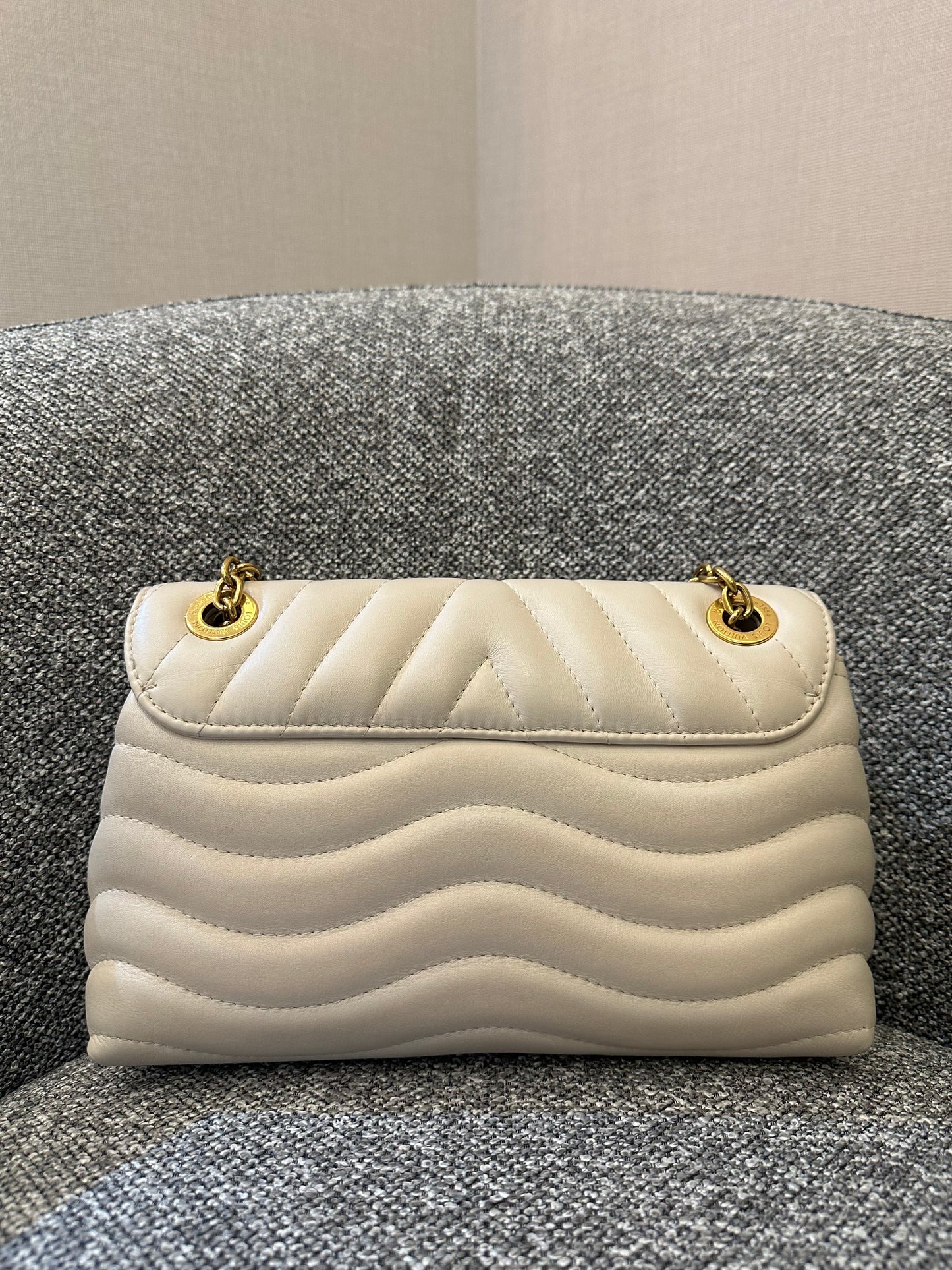 Louis Vuitton New Wave MM Chain Bag in Ivory Quilted Calfskin Leather