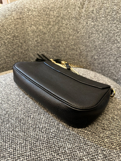 Gucci Soho Flap Crossbody Bag in Black Pebbled Leather