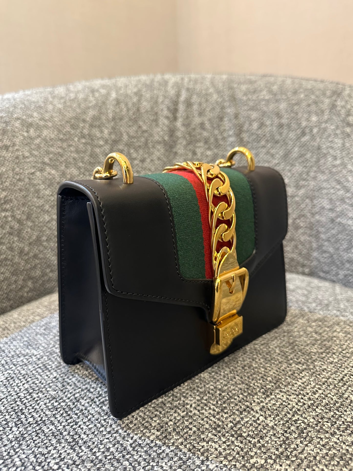 Gucci Sylvie Small Shoulder Bag in Black Smooth Leather