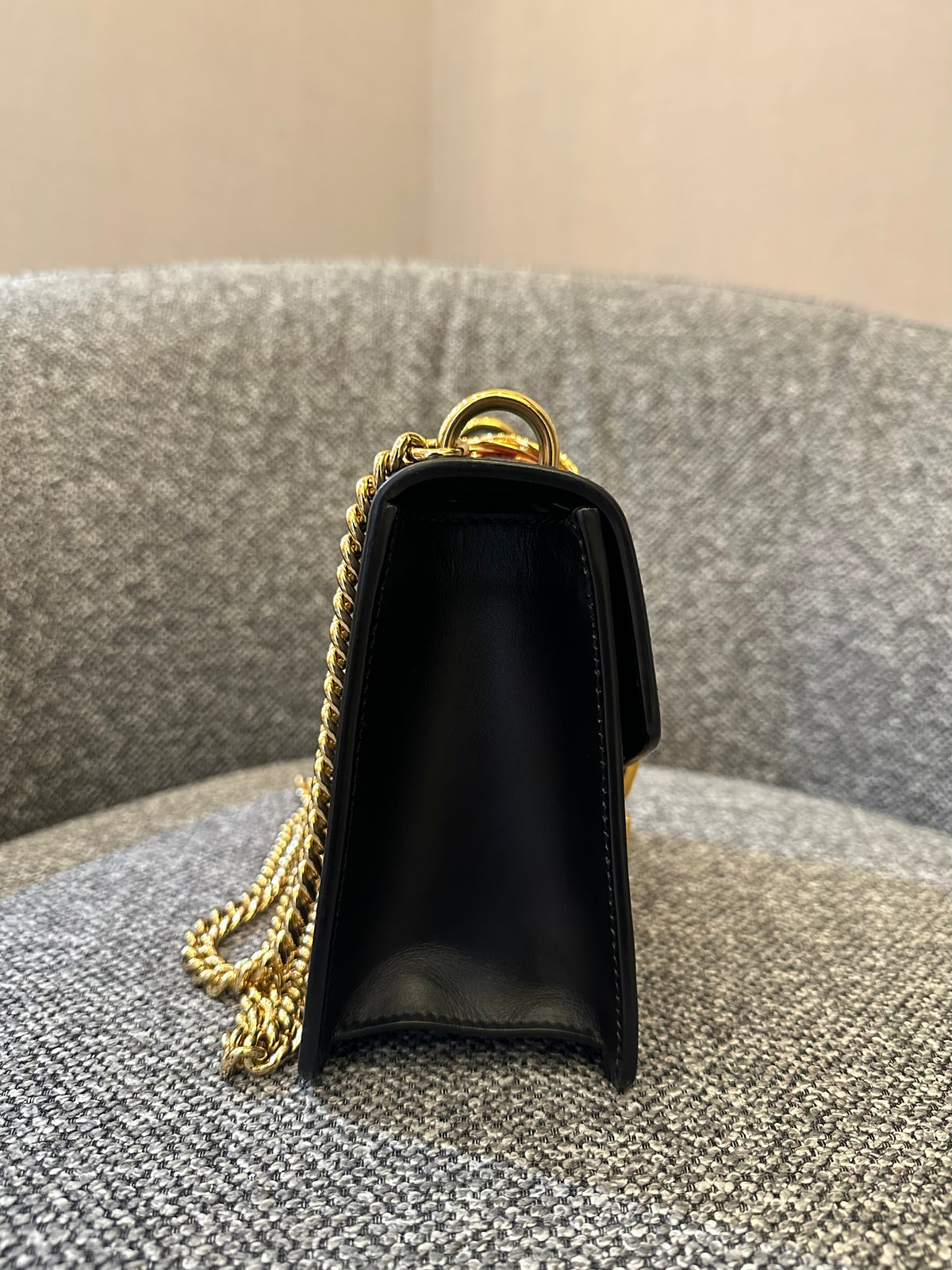 Gucci Sylvie Small Shoulder Bag in Black Smooth Leather