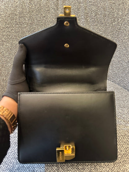Gucci Sylvie Small Shoulder Bag in Black Smooth Leather