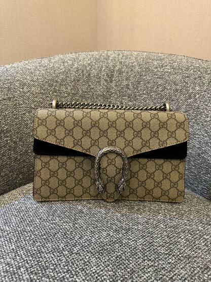 Gucci Dionysus Shoulder Bag in GG Supreme Canvas with Black Suede