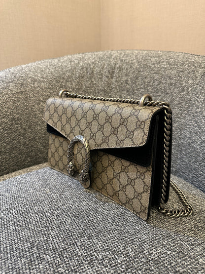 Gucci Dionysus Shoulder Bag in GG Supreme Canvas with Black Suede