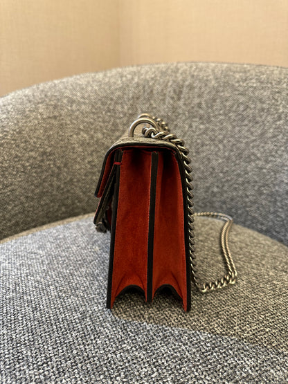 Gucci Dionysus Shoulder Bag in GG Supreme Canvas with Red Suede