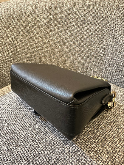Gucci Interlocking G Shoulder Bag in Black Leather