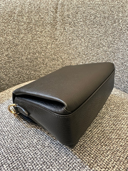 Gucci Interlocking G Shoulder Bag in Black Leather