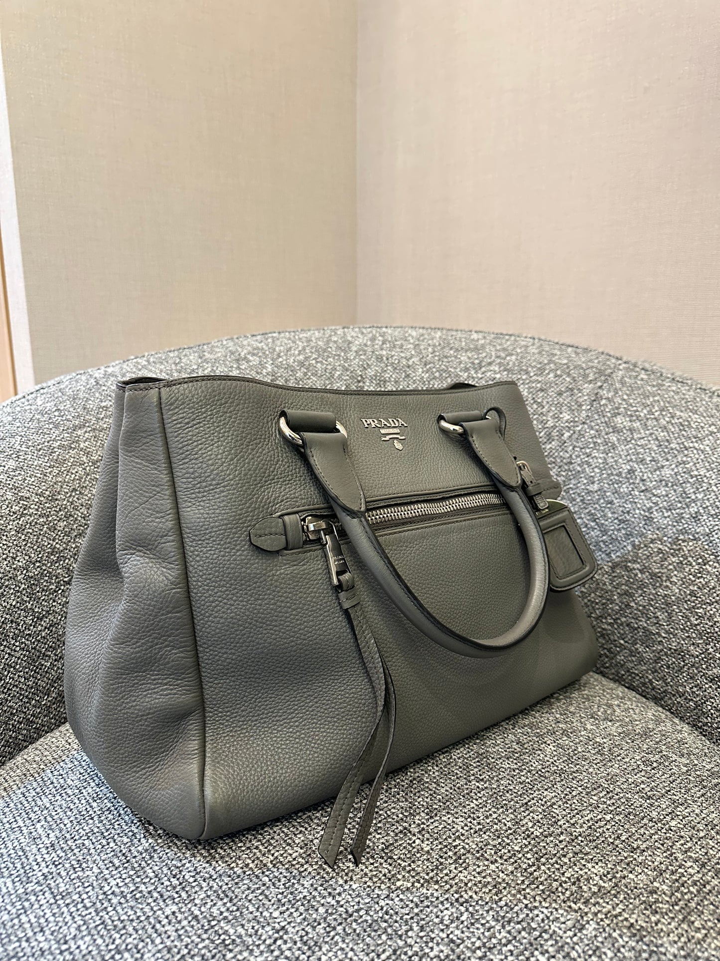 Vitello Phenix Leather Convertible Bag in Gray