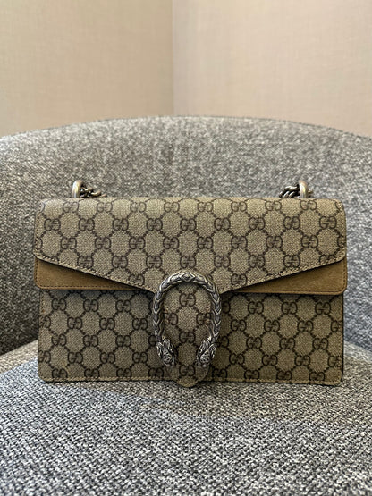 Gucci Dionysus GG Supreme Medium Shoulder Bag in Beige Canvas
