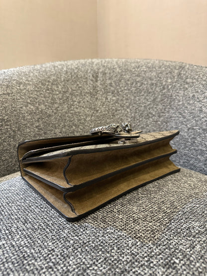 Gucci Dionysus GG Supreme Medium Shoulder Bag in Beige Canvas