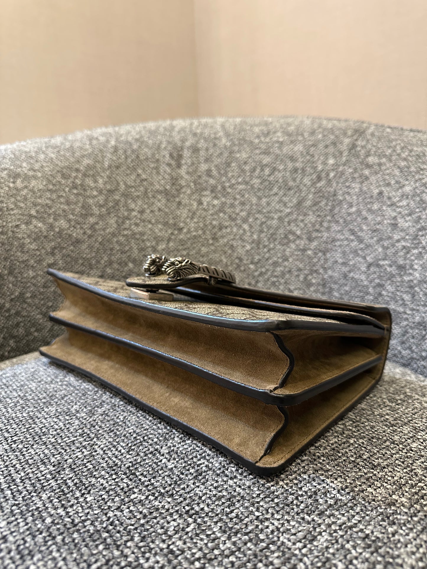 Gucci Dionysus GG Supreme Medium Shoulder Bag in Beige Canvas