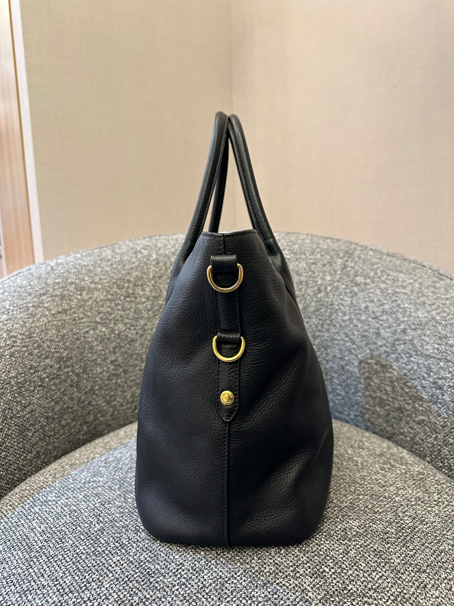 Prada Vitello Daino Tote Bag in Black Leather
