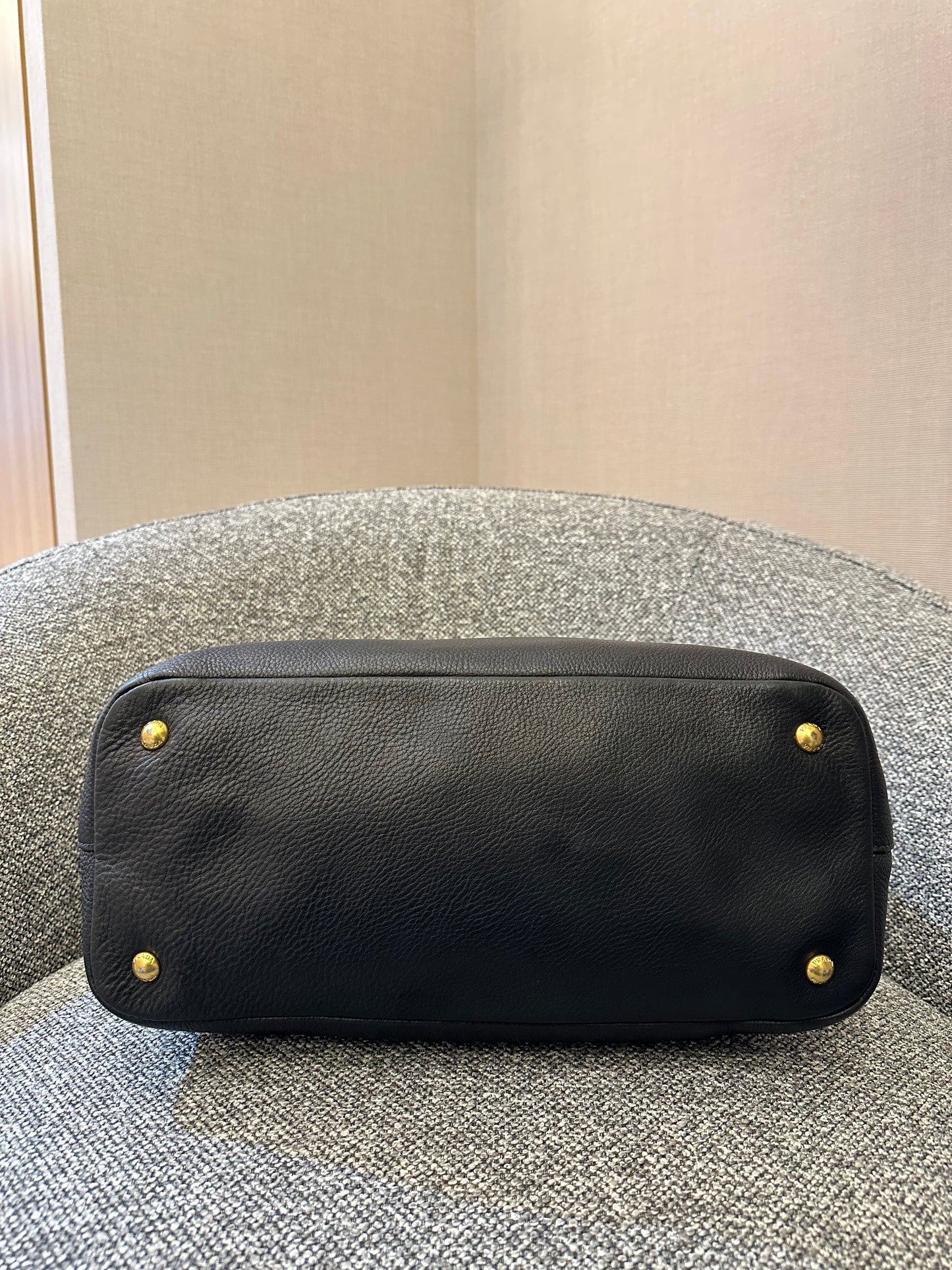 Prada Vitello Daino Tote Bag in Black Leather