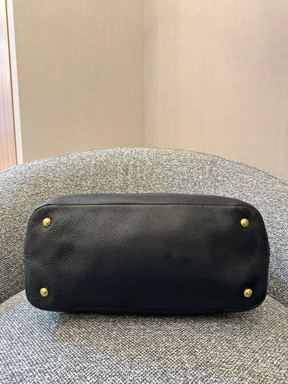 Prada Vitello Daino Tote Bag in Black Leather