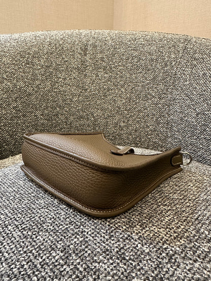 Hermes Evelyne TPM 16 Crossbody Bag Etoupe Leather