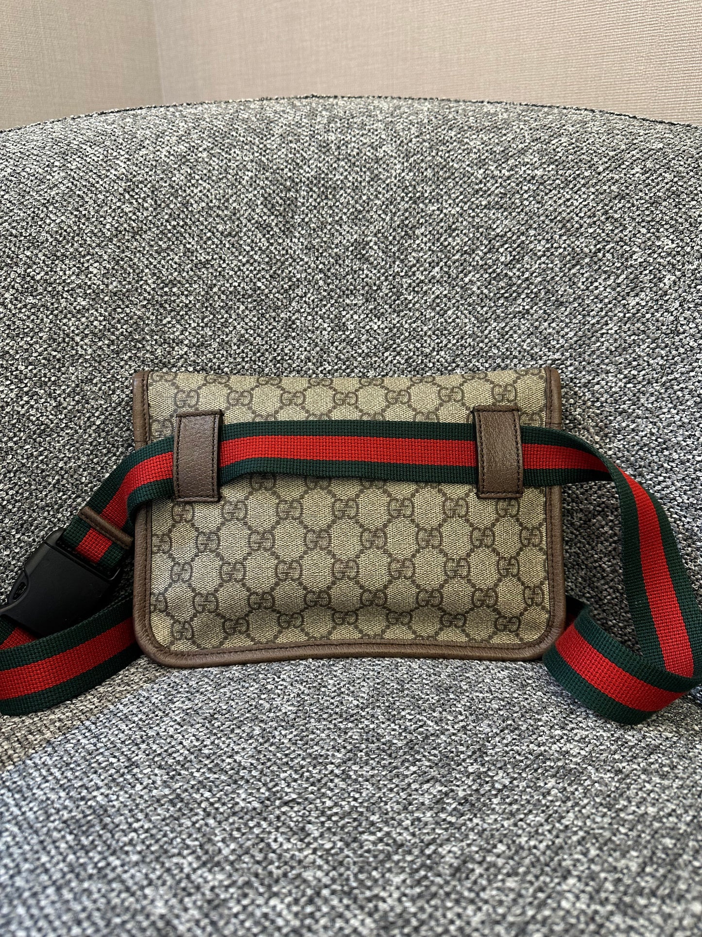 Gucci Neo Vintage GG Supreme Belt Bag