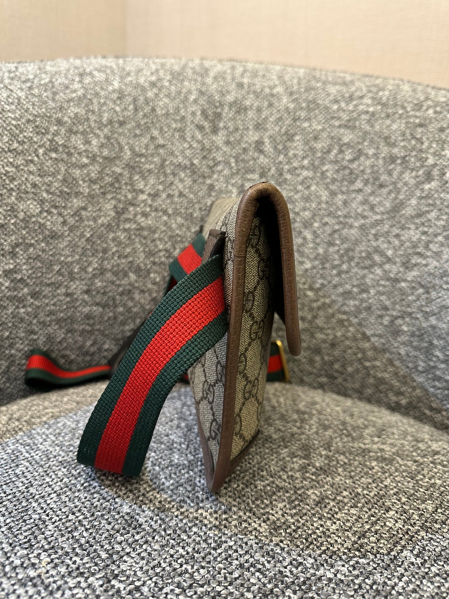 Gucci Neo Vintage GG Supreme Belt Bag