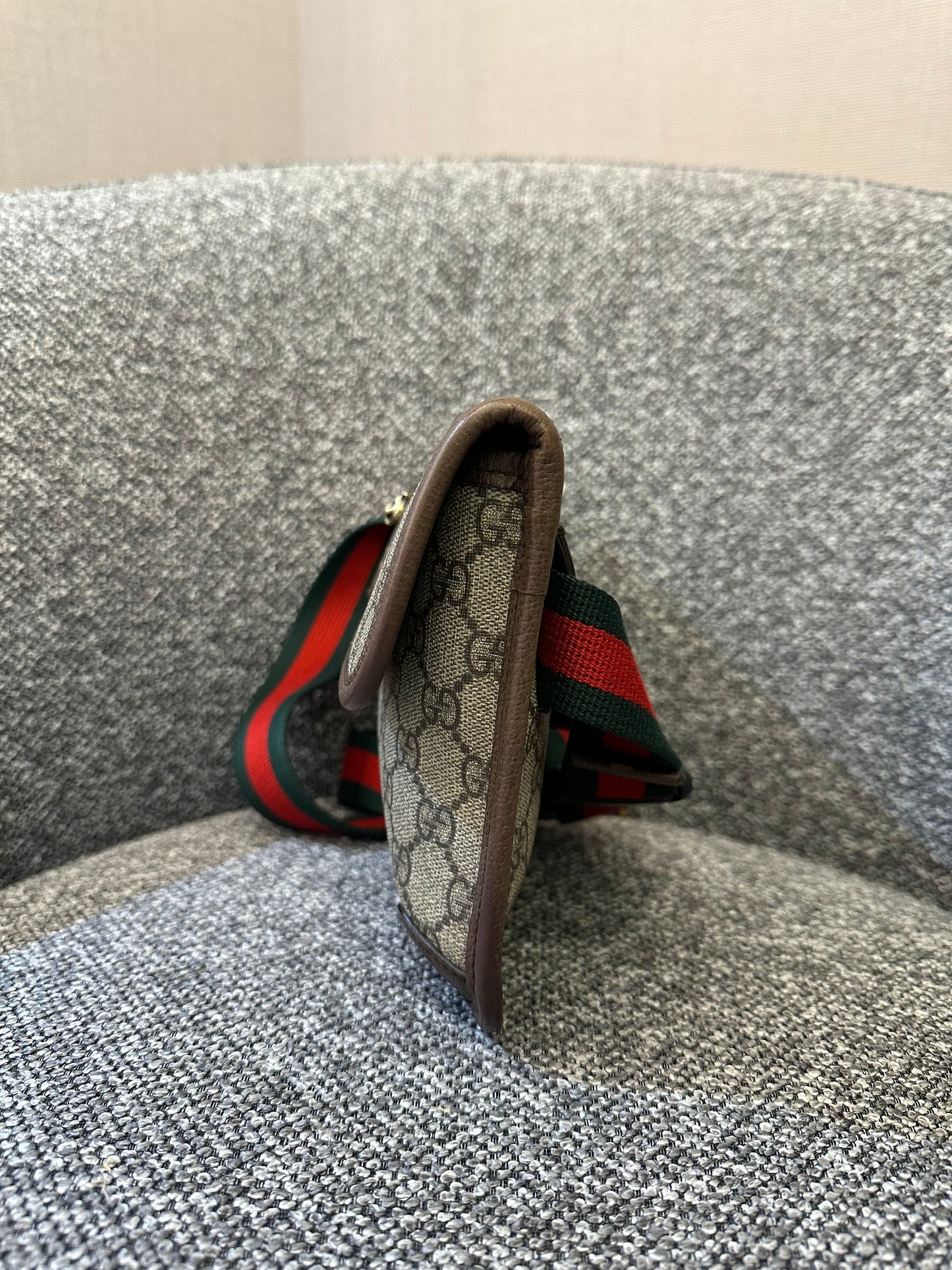 Gucci Neo Vintage GG Supreme Belt Bag