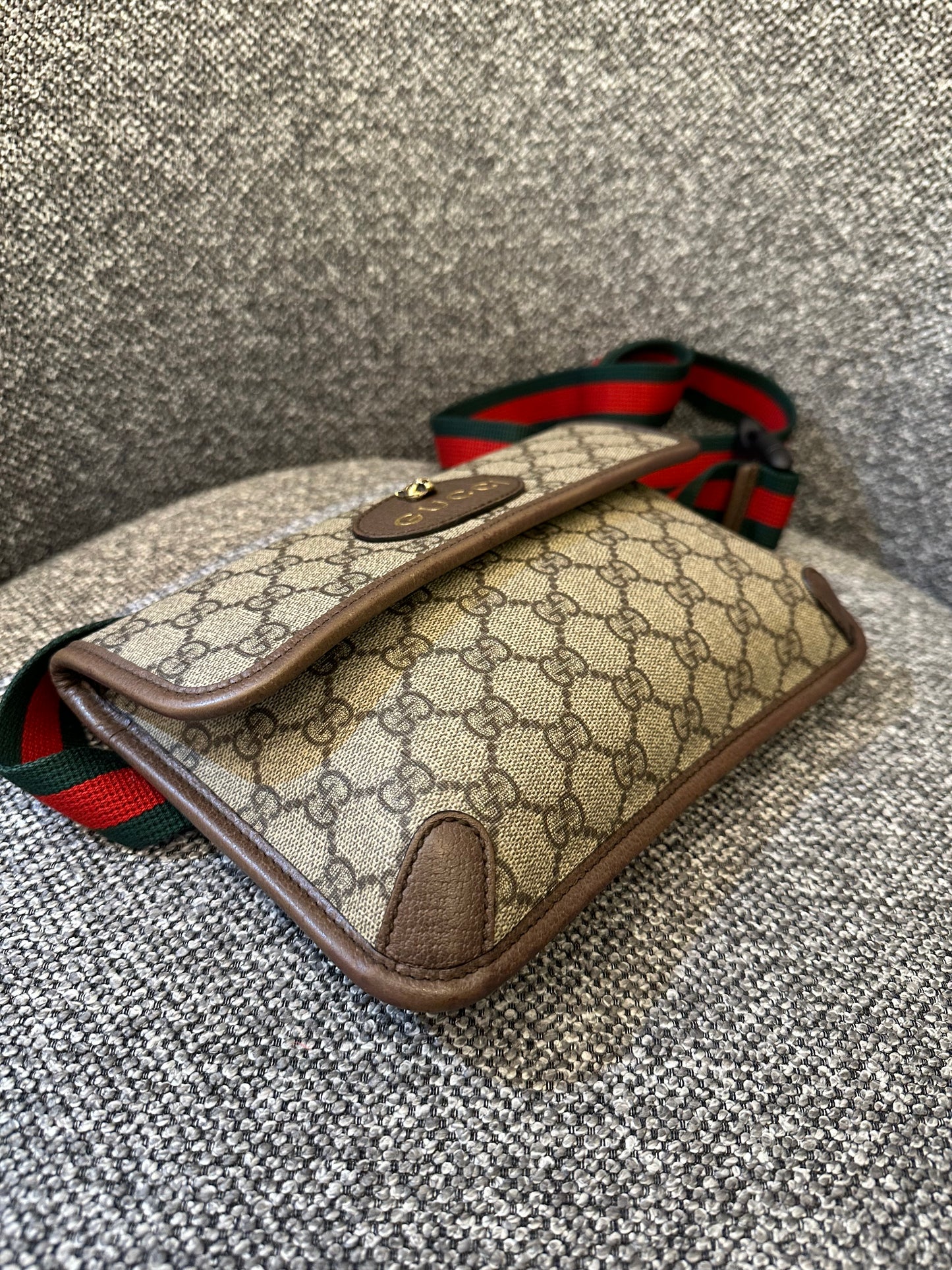 Gucci Neo Vintage GG Supreme Belt Bag