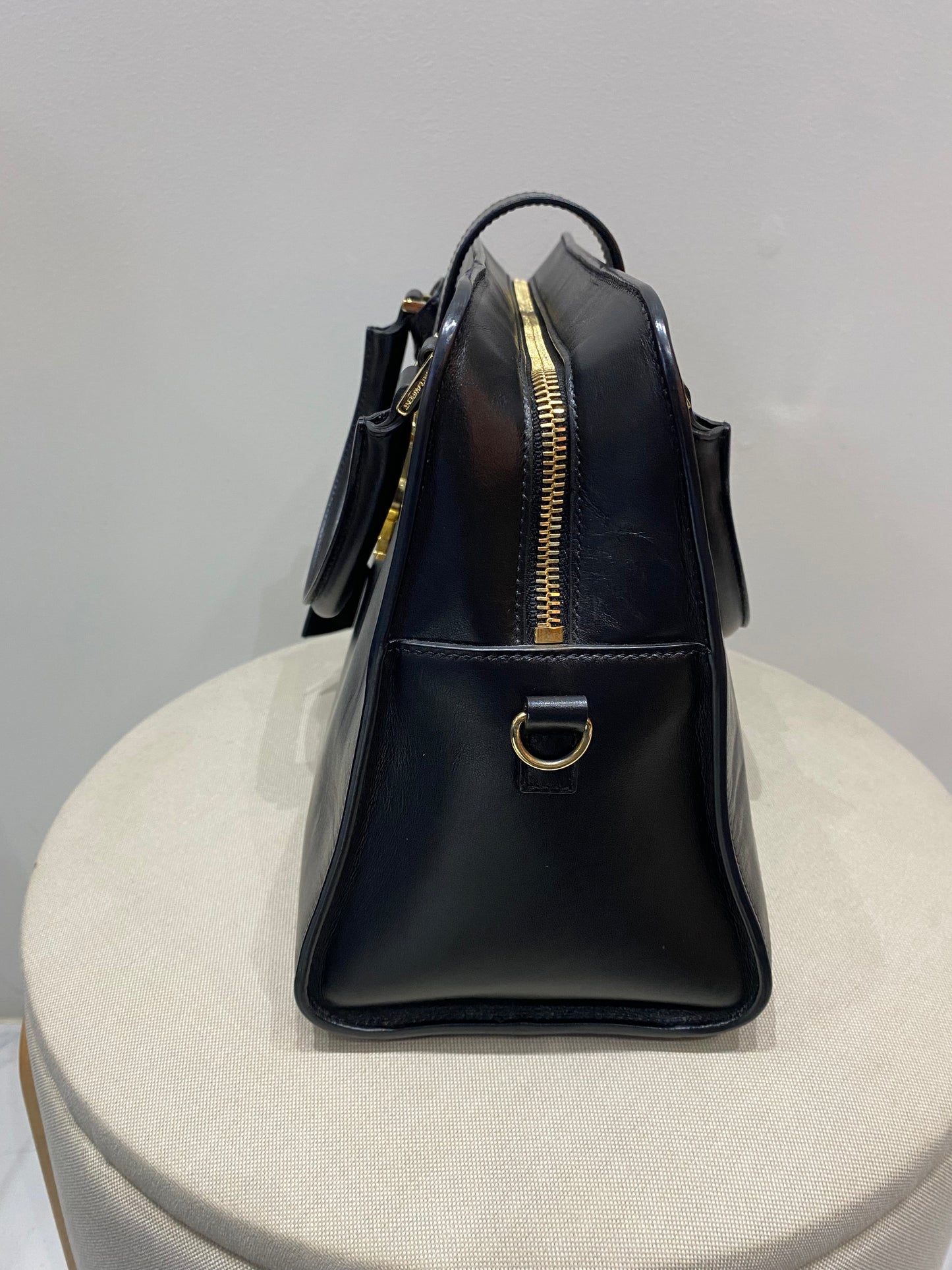 Yves Saint Laurent Baby Cabas in Black Leather