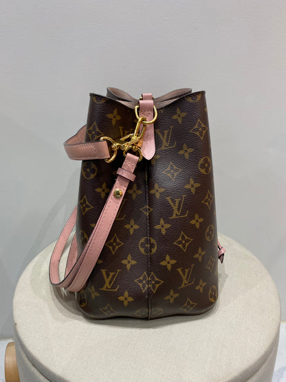 Louis Vuitton NeoNoe Bucket Bag in Monogram Canvas with Pink Coquelicots Leather Trim
