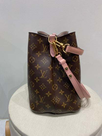 Louis Vuitton NeoNoe Bucket Bag in Monogram Canvas with Pink Coquelicots Leather Trim