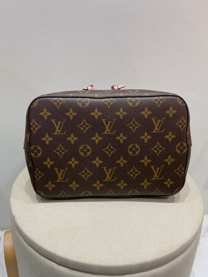 Louis Vuitton NeoNoe Bucket Bag in Monogram Canvas with Pink Coquelicots Leather Trim