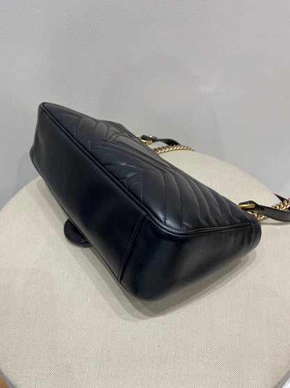 Gucci GG Marmont Flap Small Matelassé Shoulder Bag in Black