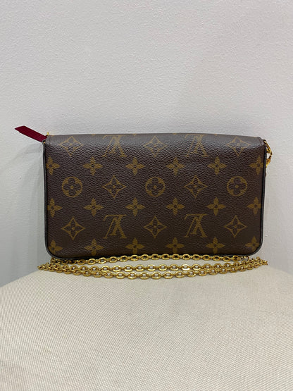 Louis Vuitton Pochette Felicie in Monogram Canvas