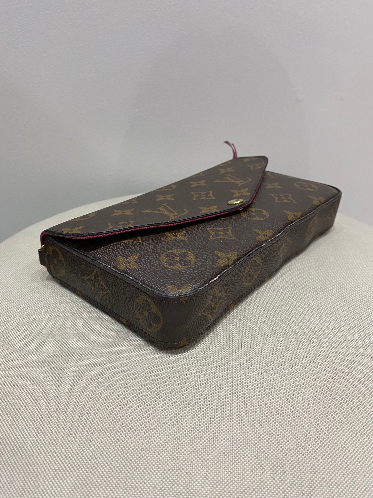 Louis Vuitton Pochette Felicie in Monogram Canvas