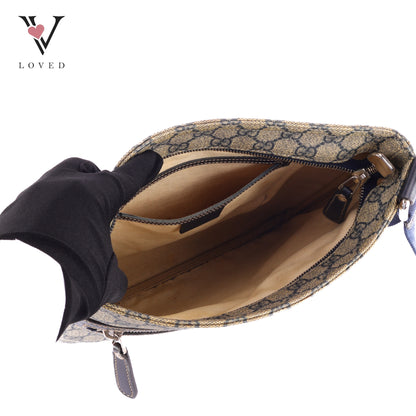 Gucci GG Supreme Canvas Messenger Bag