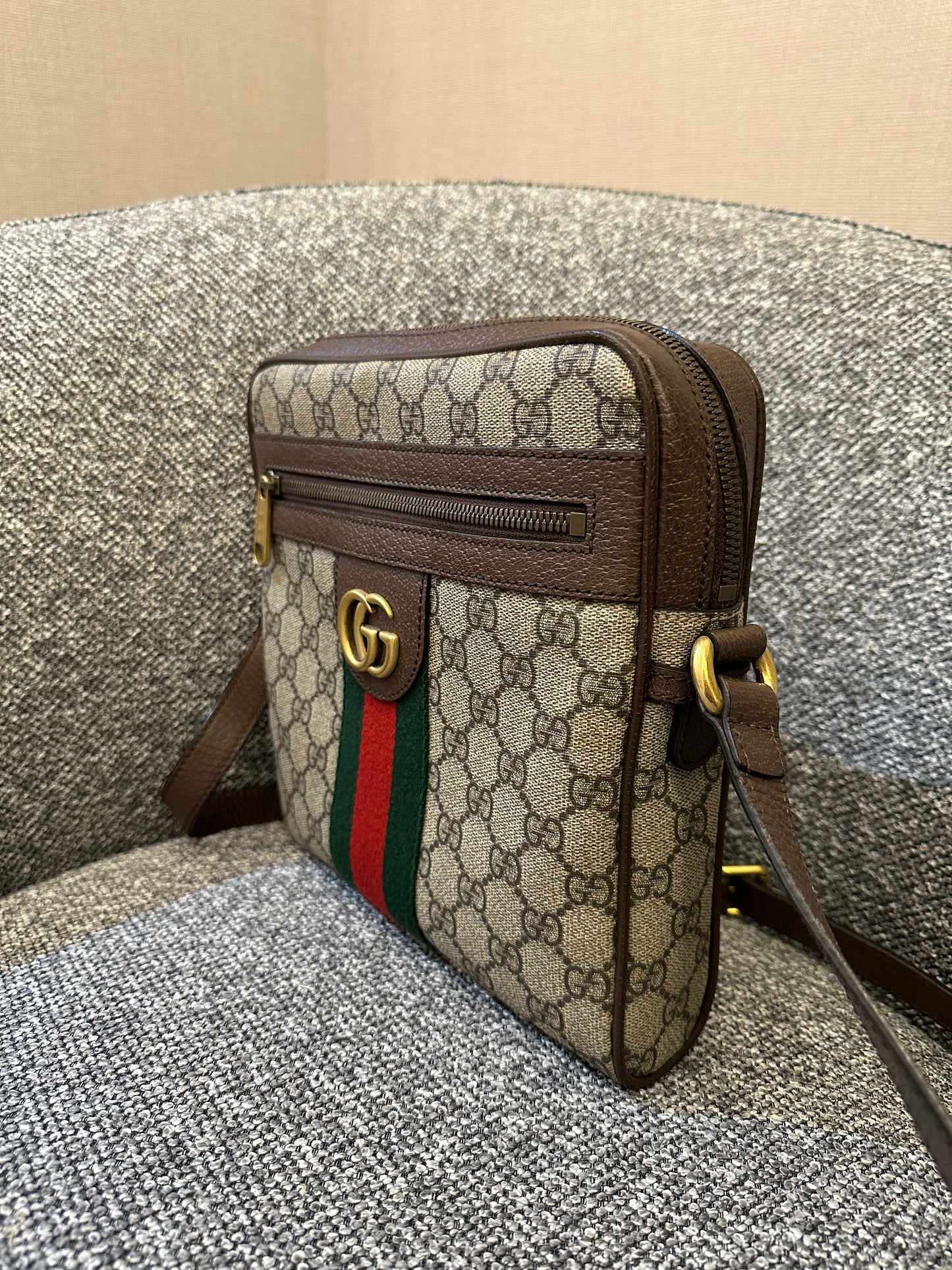 Gucci Ophidia GG Small Messenger Bag in Beige Supreme Canvas with Brown Leather Trim