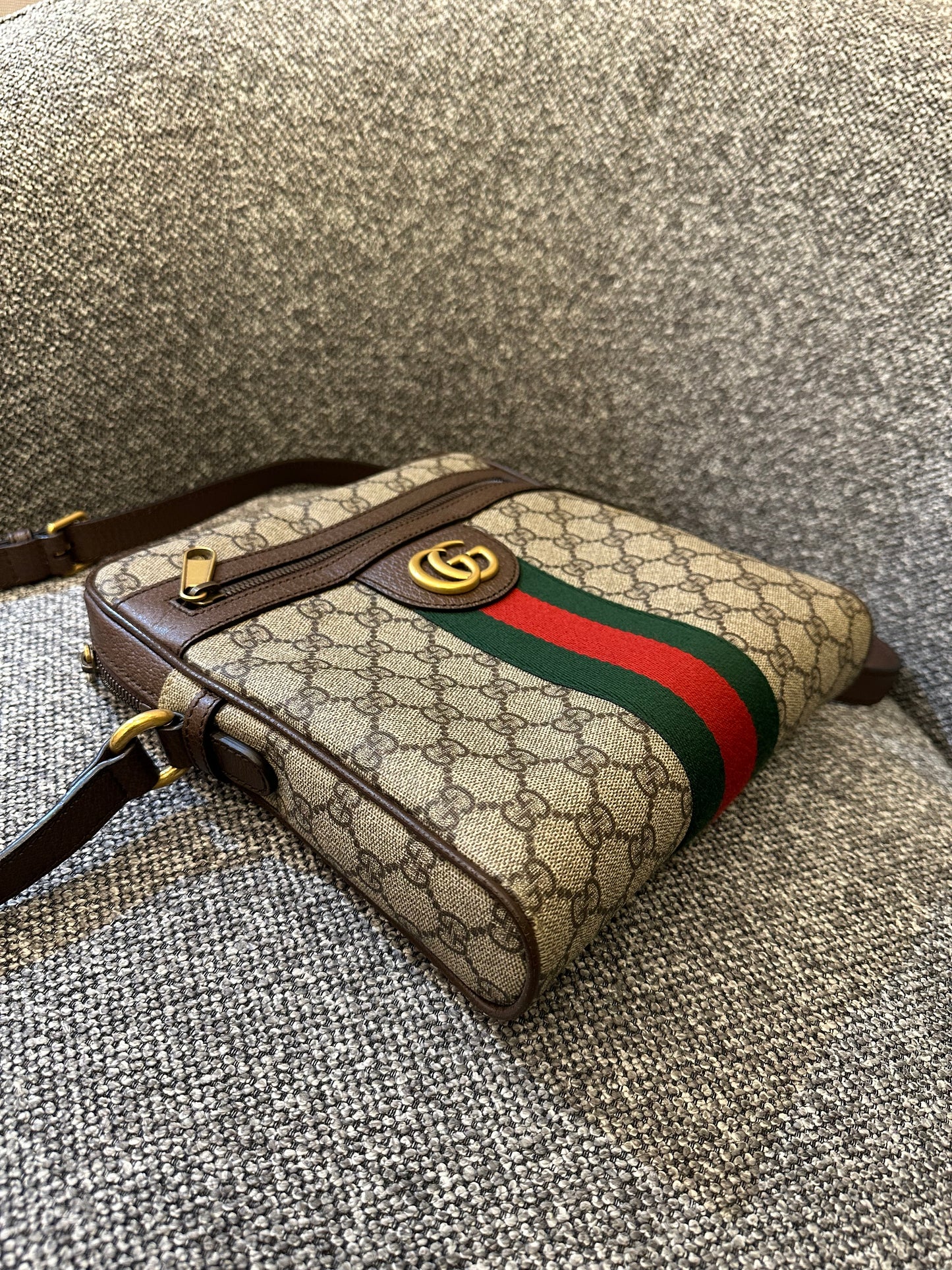 Gucci Ophidia GG Small Messenger Bag in Beige Supreme Canvas with Brown Leather Trim