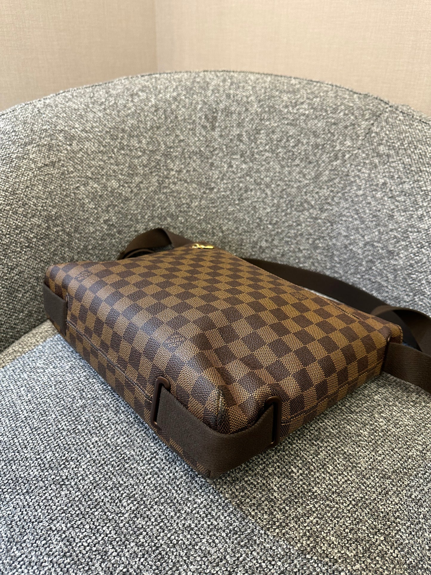 Louis Vuitton Brooklyn Messenger Bag in Damier Ebene