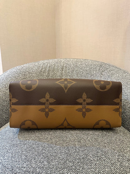 Louis Vuitton OnTheGo GM in Reverse Monogram