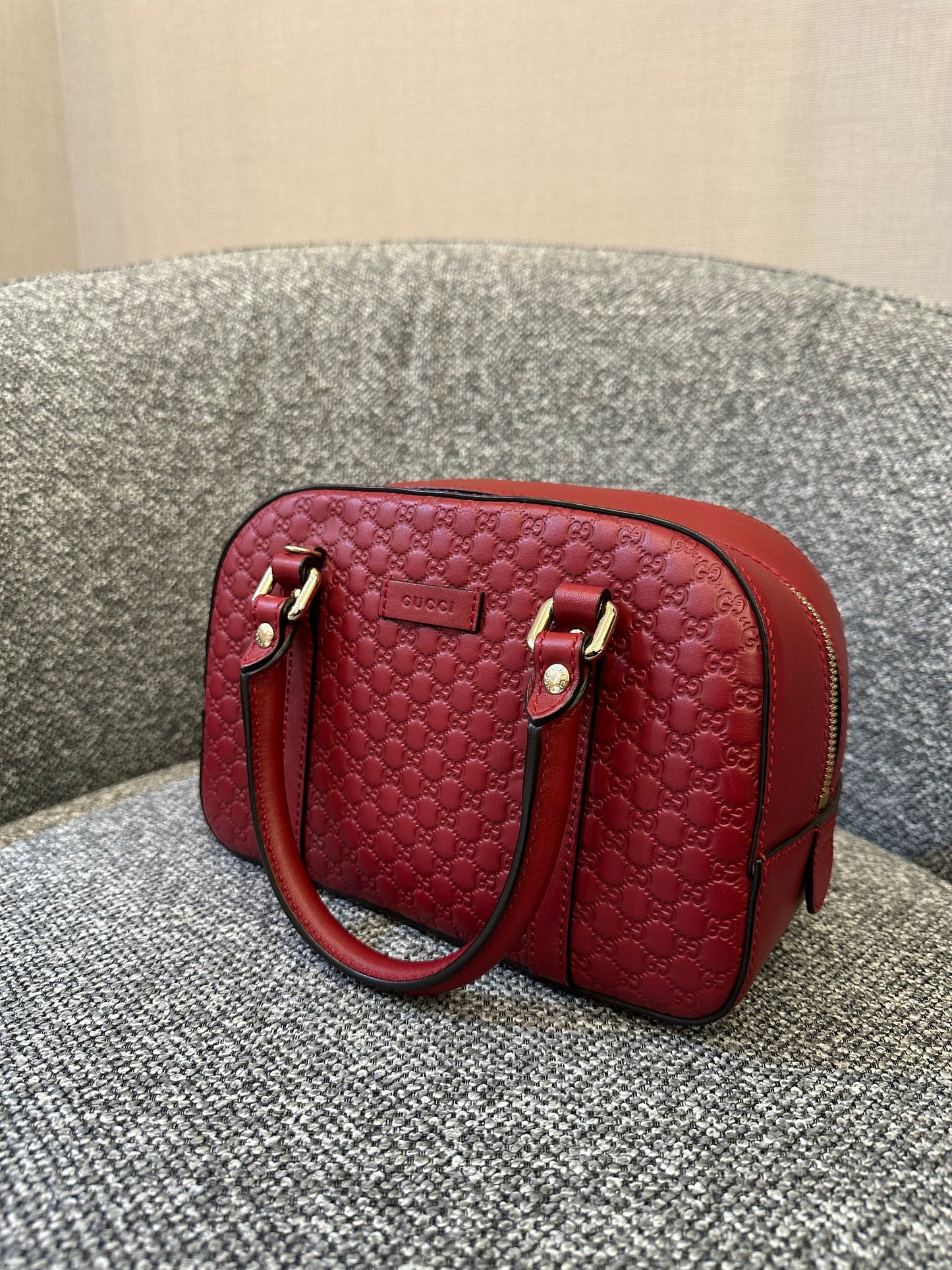 Gucci Microguccissima Top Handle in Red