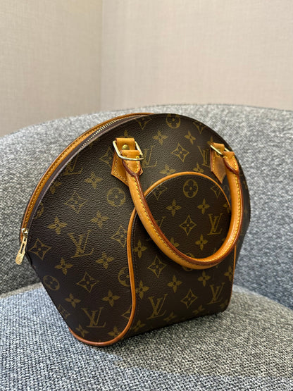 Louis Vuitton Ellipse PM Handbag in Monogram Canvas