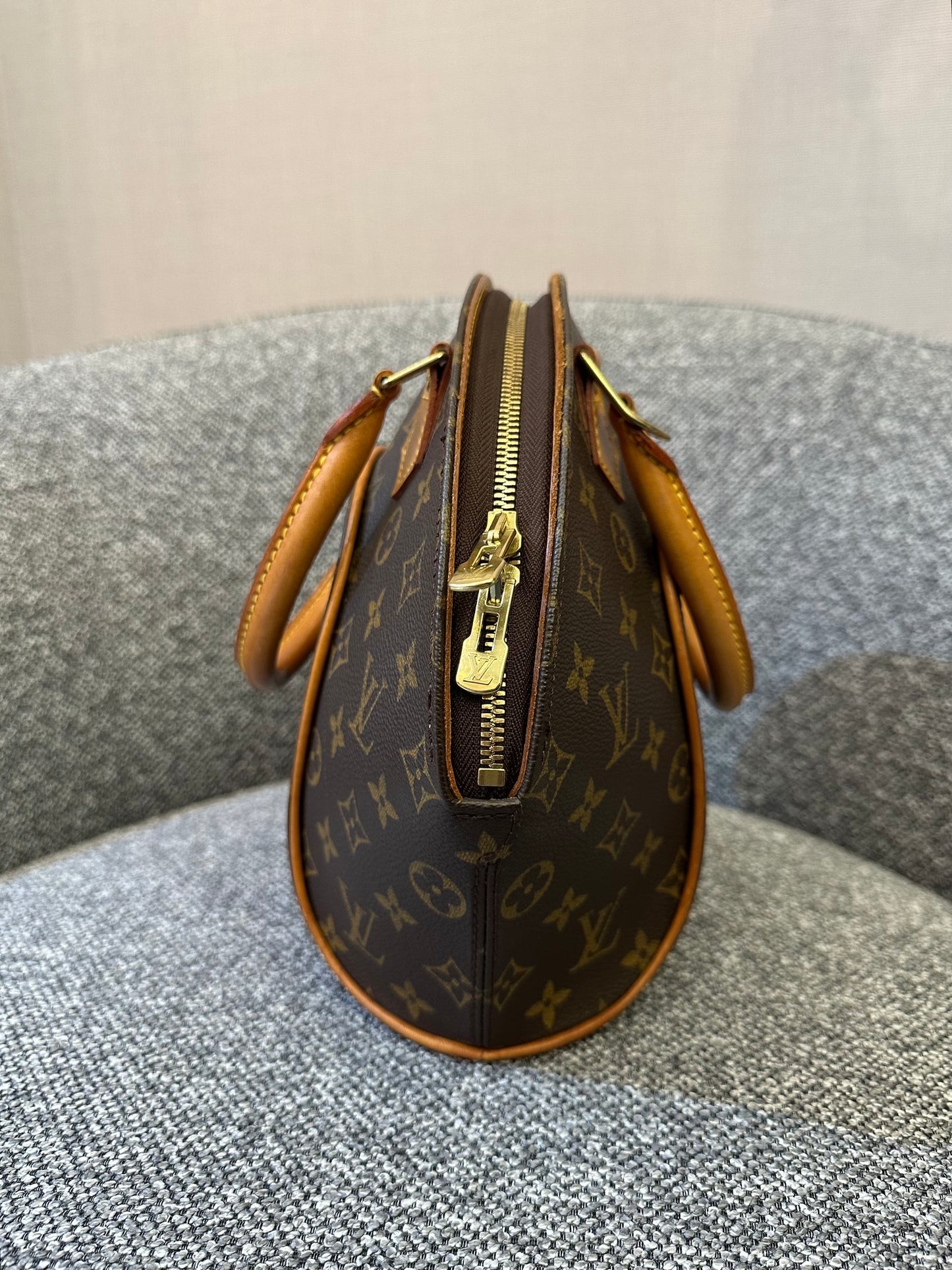 Louis Vuitton Ellipse PM Handbag in Monogram Canvas